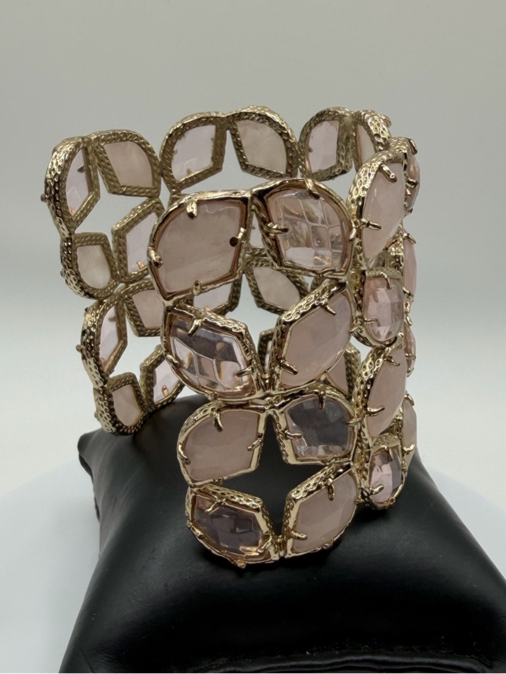 Kendra Scott Vintage Paley Gold Cuff in Rose Quartz and Pink Glass - Picture 7 of 11